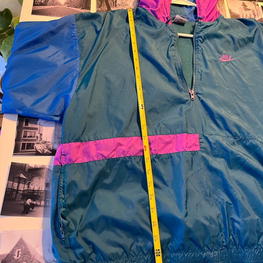 Vintage Nike retro windbreaker large